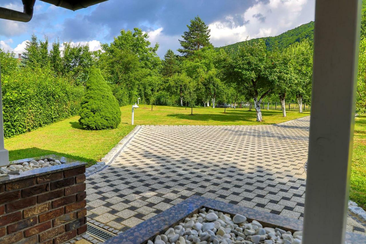 Holiday Home Villa Sara Bihać Exteriér fotografie