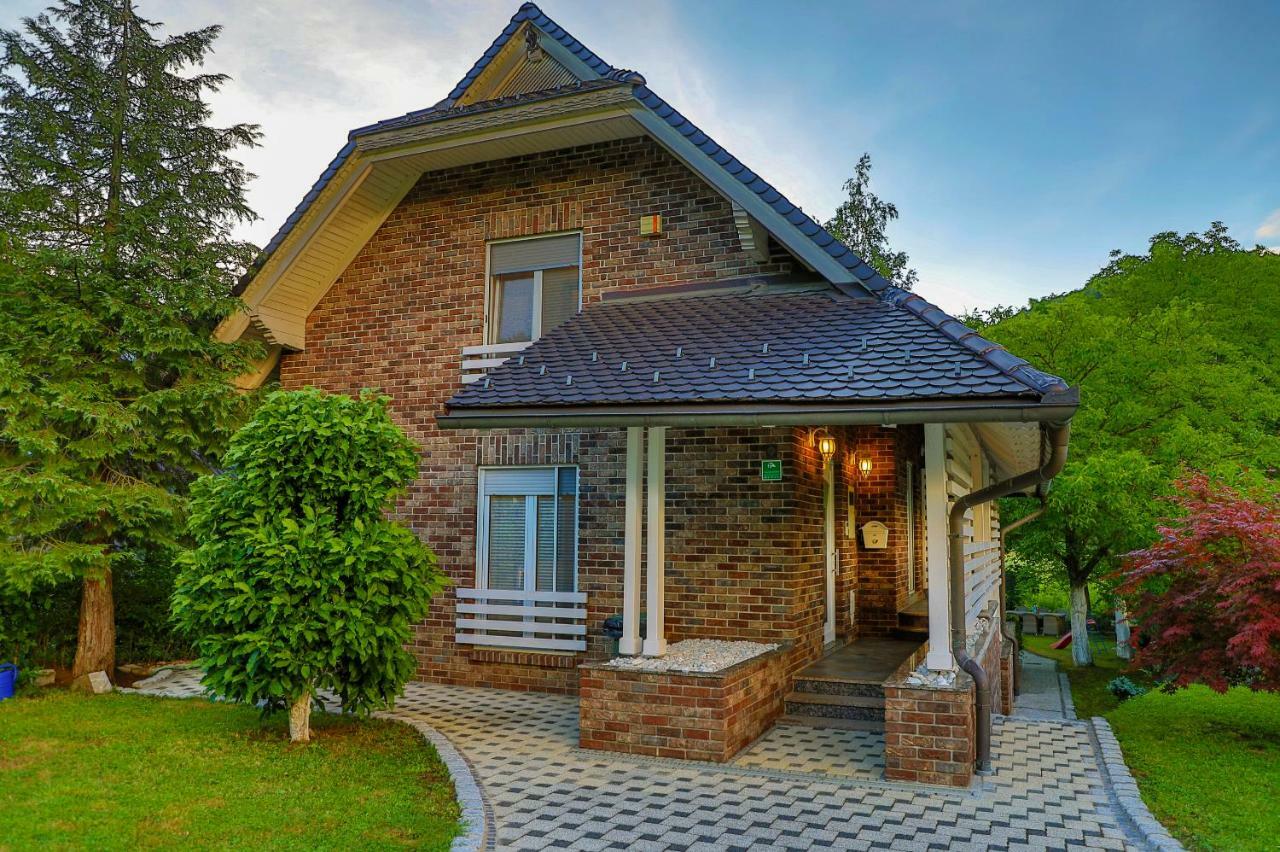 Holiday Home Villa Sara Bihać Exteriér fotografie