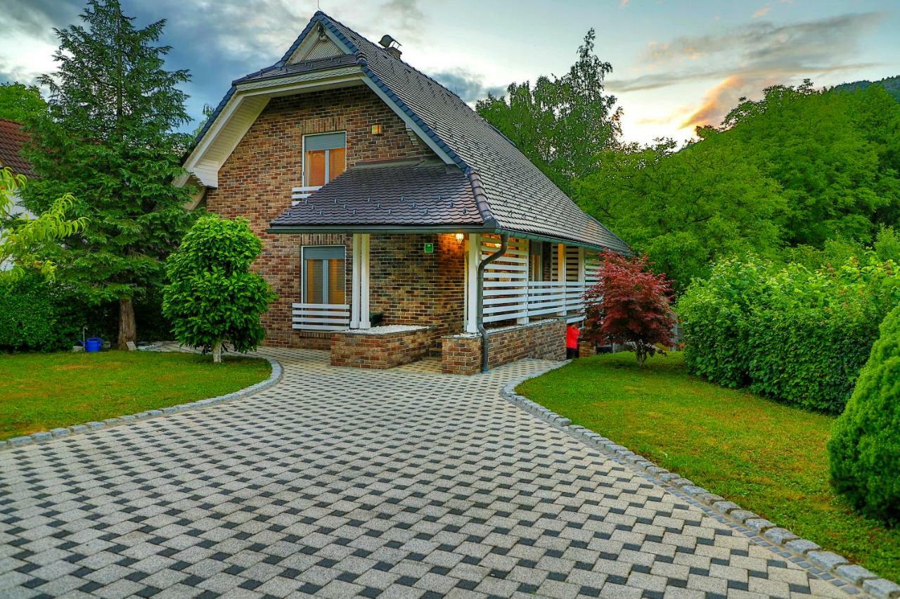 Holiday Home Villa Sara Bihać Exteriér fotografie